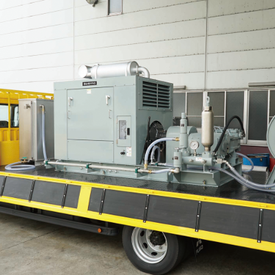 Sugino's GJP Series stand alone high pressure water pumps